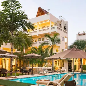  Hotel álamos Con Jacuzzi Y Piscina México
